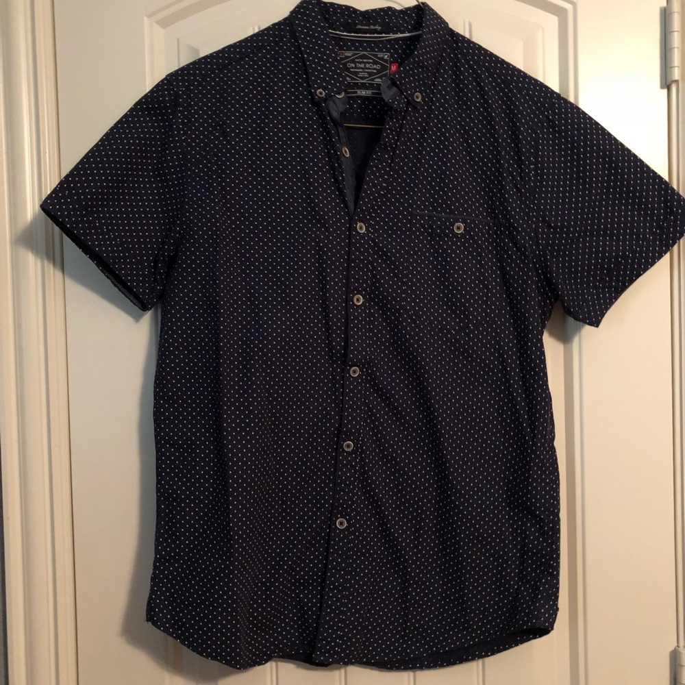 On the road slim fit medium dress shirt